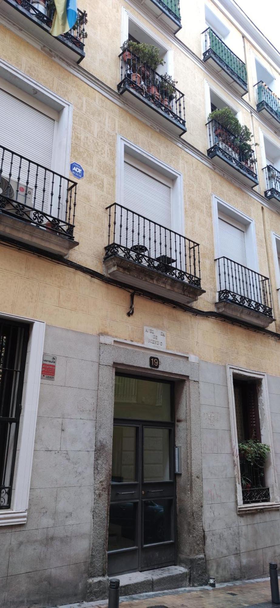 Corrala Con Estilo En Malasana Madrid Luaran gambar